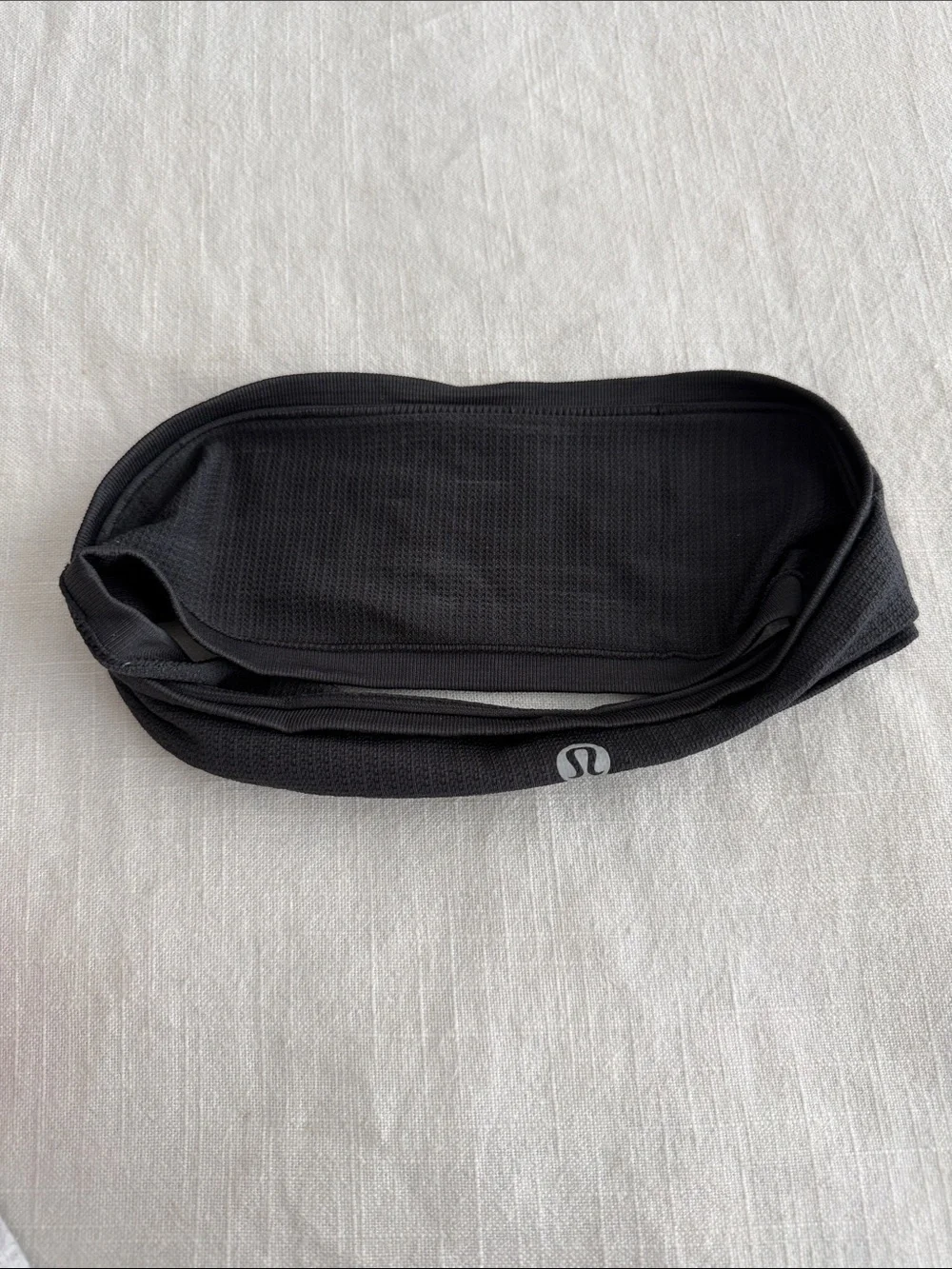 LULULEMON athletica Black Sweat-Wicking Headband - Picture 4 of 4